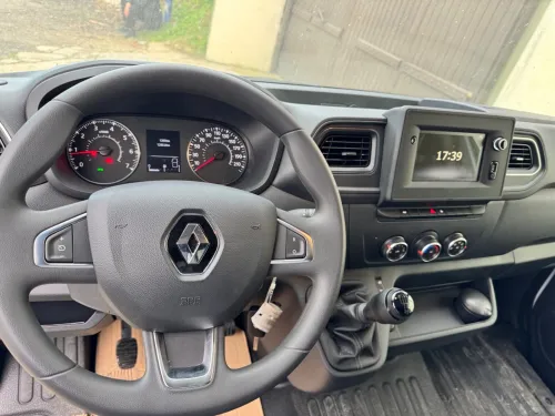 Renault CCR خمس سنوات Master 3pnx 2025