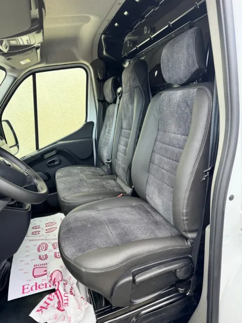 Renault Master 2 panx 2025