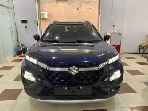Suzuki FRONX 2023 Latout