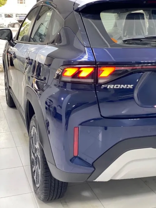Suzuki FRONX 2023 Latout