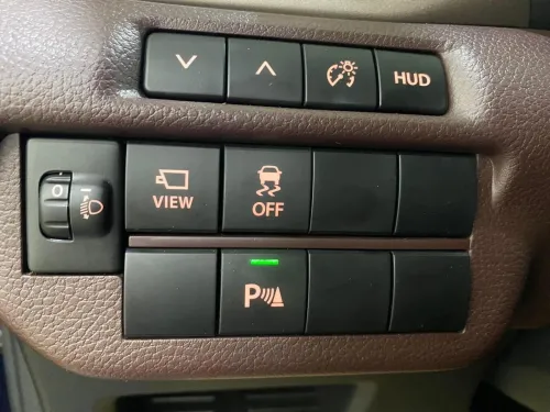 Suzuki FRONX 2023 Latout