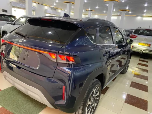 Suzuki FRONX 2023 Latout