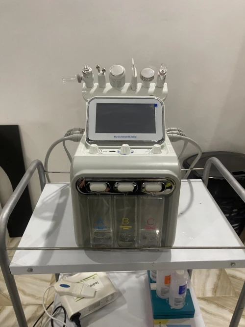 آلة تنظيف العميق للبشرة hydrafacial