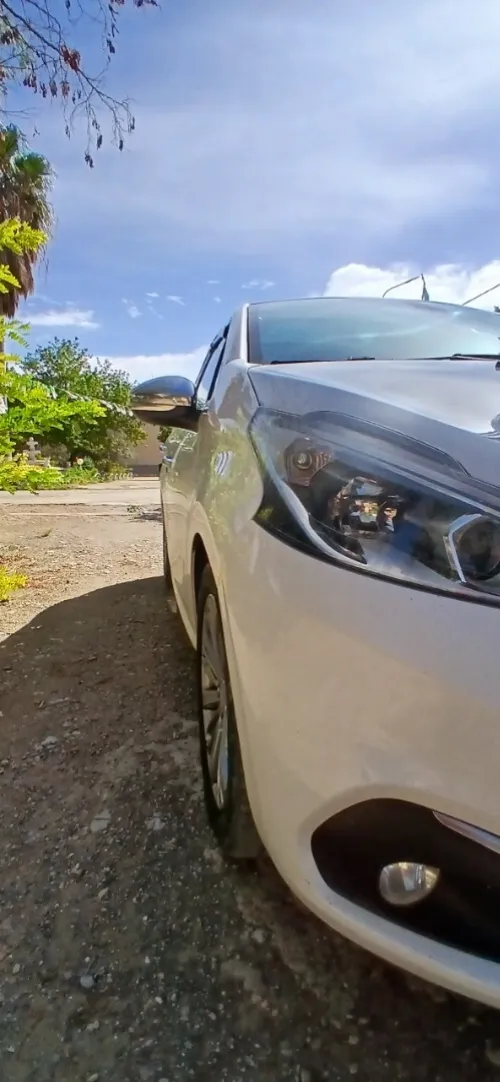 Peugeot 208 2016 Allure