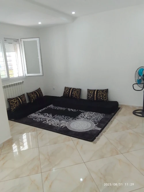 Location Appartement F3 Mostaganem Mezghrane