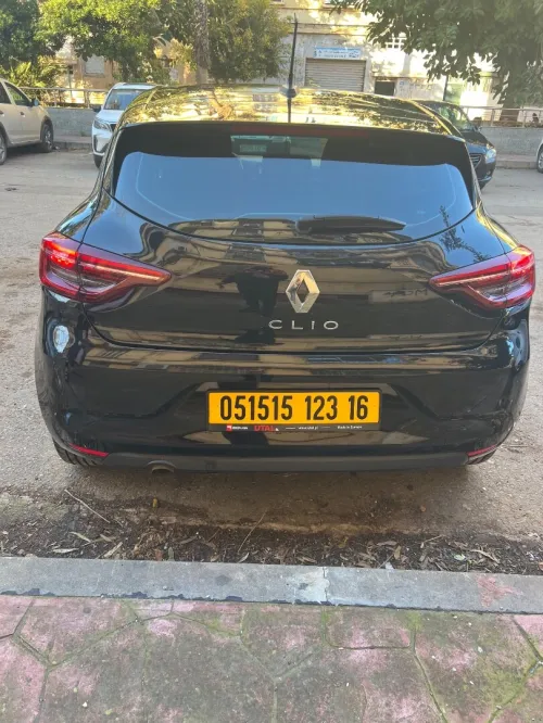 Renault Clio 5  2023 Evolution