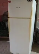 VENTE FRIGIDAIRE MARQUE  RAYLAN EN TRES BONNE ETAT