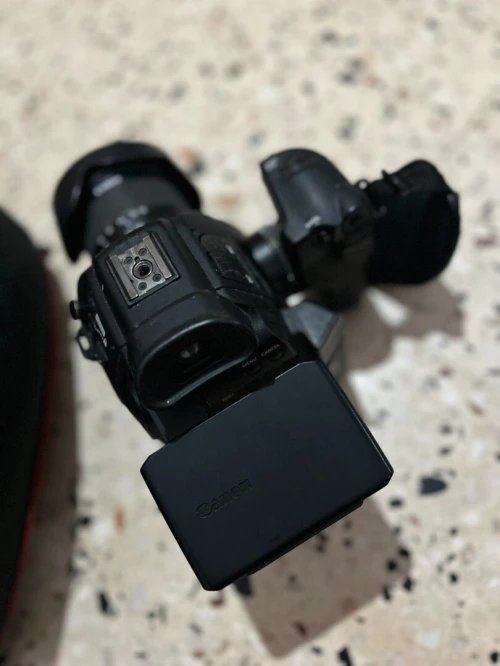 CANON EOS C100 NU