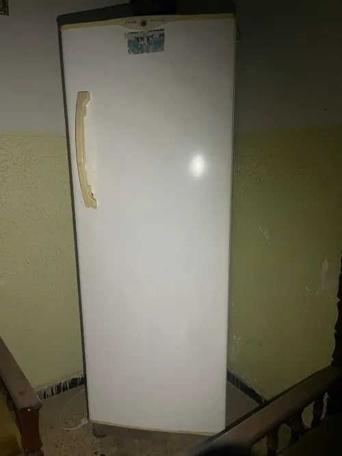 Réfrigérateur frigidaire Eniem 