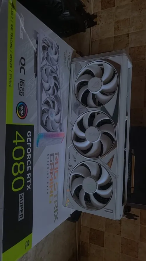 RTX 4080 16gb super (rog strix gamin)