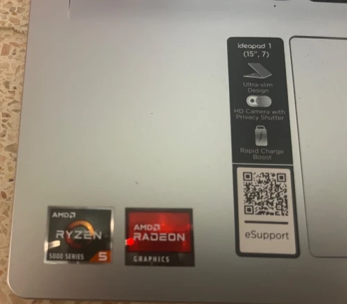 Laptop Lenovo Ryzen 5 RAM 8Go DDR4 SSD 512 GB 15 6