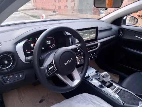 Kia K3 2025 Luxery