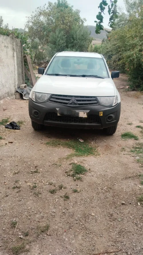 Mitsubishi L200 2011 L200
