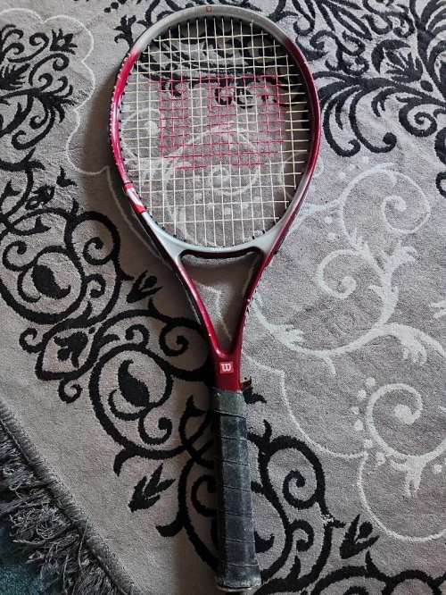 Raquette de tennis Wilson 27 pouces 