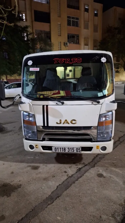 JAC 1040s 2015
