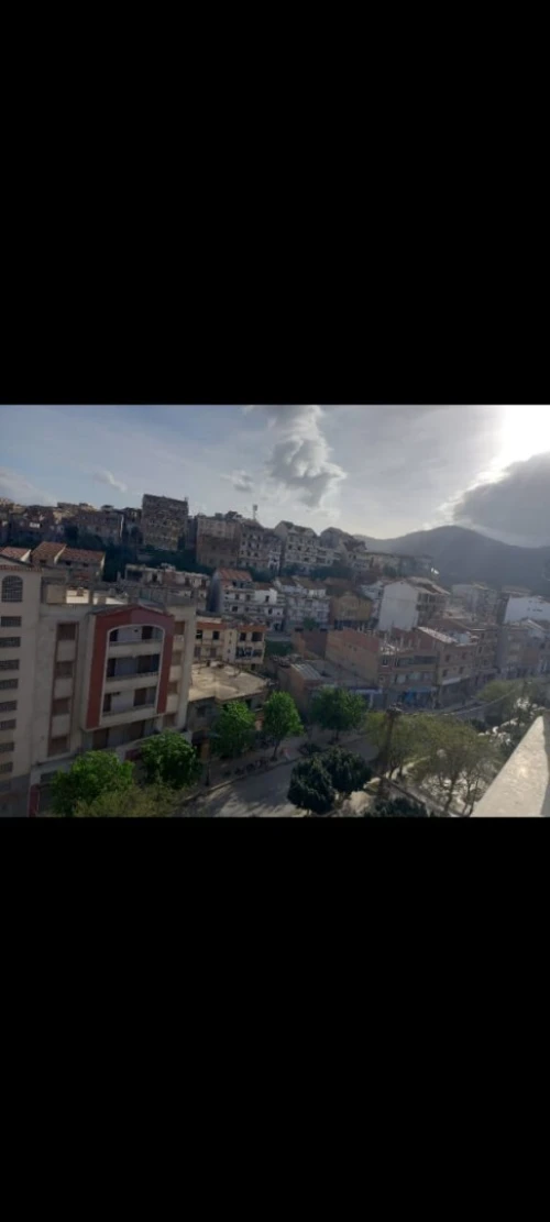 Vente Appartement F5 Tizi Ouzou Draa ben khedda