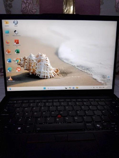Lenovo Thinkpad t14s gen 5 ultra 7 165U 32gb ddr5 500gb SSD écran 14"