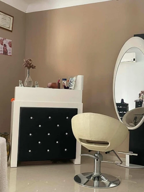 Materiel pour salon de coiffure