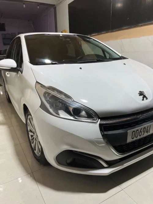 Peugeot 208 2015 Active