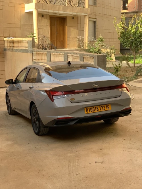 Hyundai Elantra 2022 Elantra