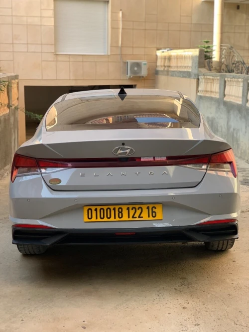 Hyundai Elantra 2022 Elantra