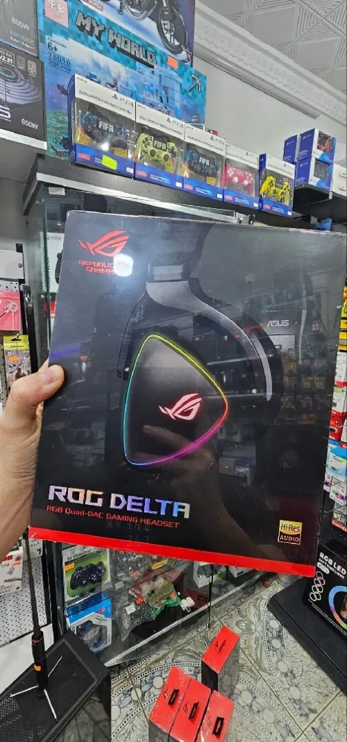 Casque ASUS ROG Delta RGB (Quad-DAC)