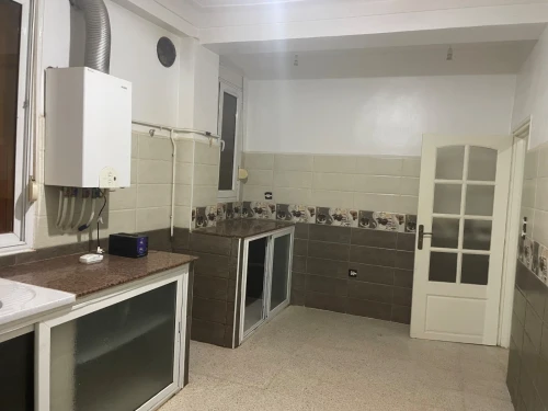 Location Appartement F4 Alger Draria