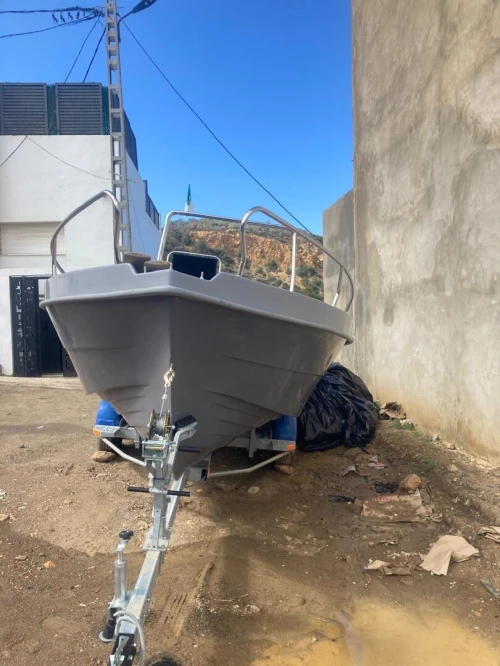 Bateaux Hors bord