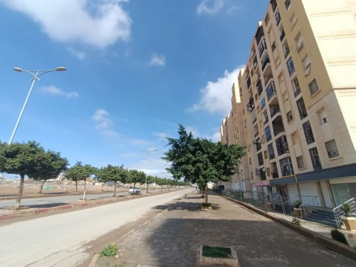 Location Local Oran Oran