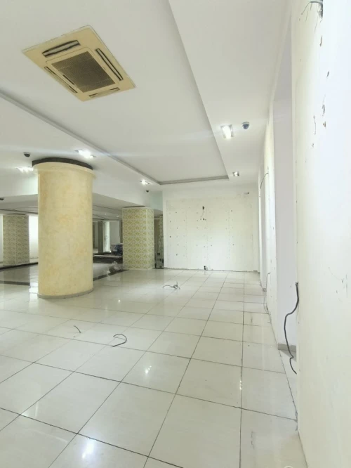 Location Local Oran Oran