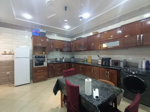 Location Appartement Niveau de villa F3 Oran Oran