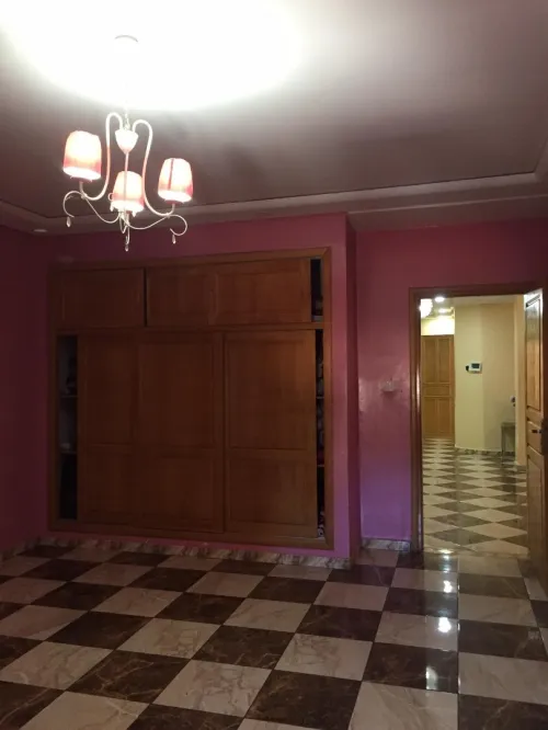 Location Appartement Niveau de villa F8 Oran Oran