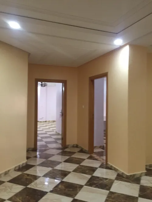 Location Appartement Niveau de villa F8 Oran Oran