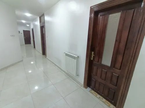 Vente Appartement Niveau de villa F4 Oran Oran