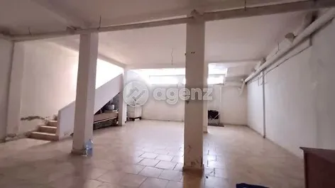 Location Local Oran Oran