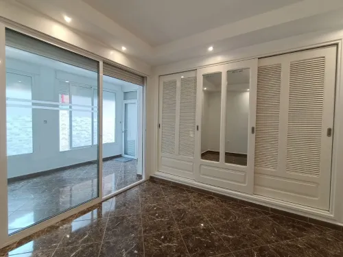 Location Appartement Niveau de villa F4 Oran Oran