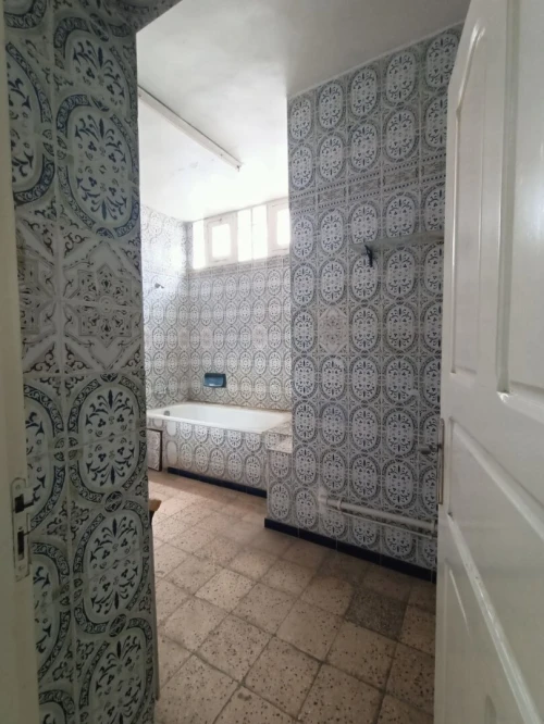Location Appartement Niveau de villa F6 Oran Oran
