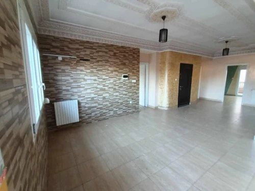 Location Appartement Niveau de villa F4 Oran Oran