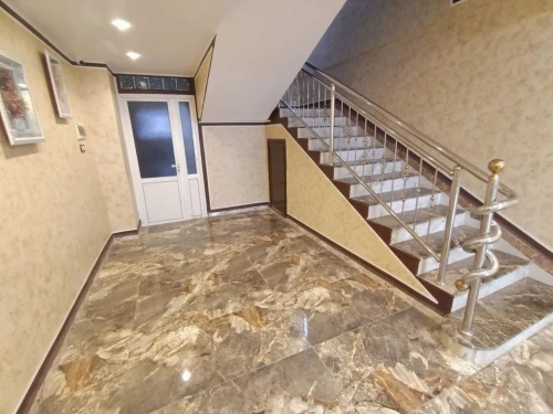 Location Appartement Niveau de villa F4 Oran Oran