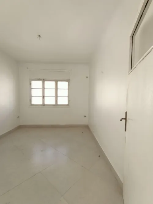 Location Appartement Niveau de villa F4 Oran Oran