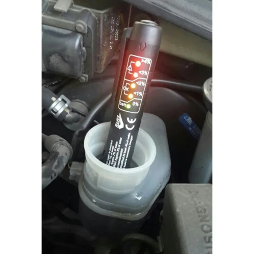 جهاز اختبار سائل المكابح testeur de liquide de frein