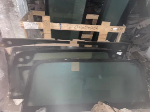 Vitres et par brise avant et arrière de bus yutong