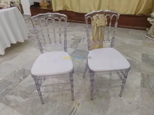 Location chaise Napoléon transparente + assise