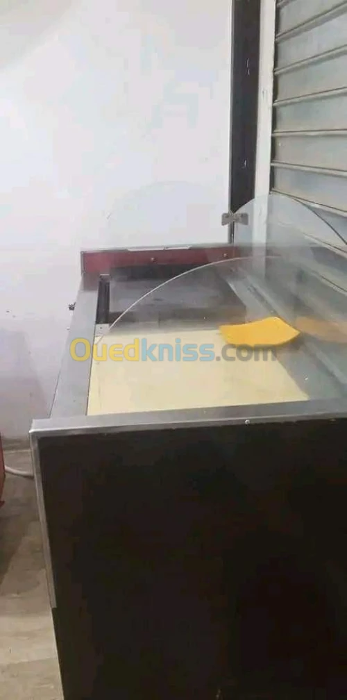 بيع عتاد خبز تقليدي (كسرة محاجب مطلوع مبرجة محشية)