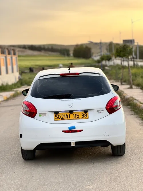 Peugeot 208 2015 Active