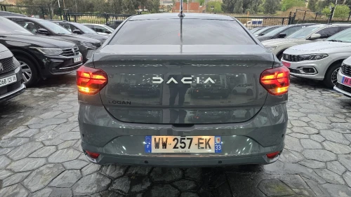 Dacia Logane 2025 