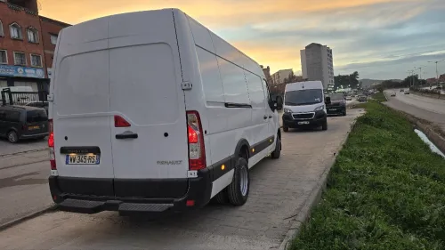 Renault Master 2025 4 roues jumelés propulsion