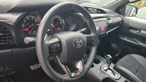 Toyota Hilux 2024 GR sport