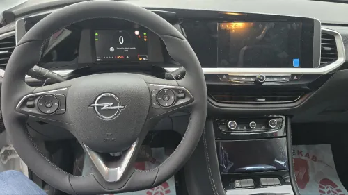 Opel GrandLand 2025 