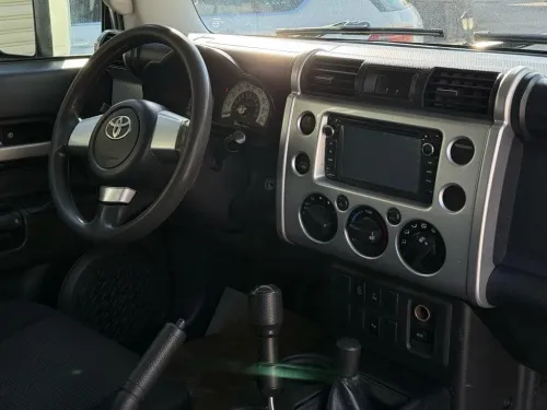 Toyota Land Cruiser 2011 fj cruiser
